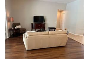 4733 MEADOWVIEW CIRCLE, SARASOTA, FL 34233 Sold 08/03/23