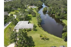 6034 Ravenwood Dr, Sarasota, FL 34243, Sold 07/19/23