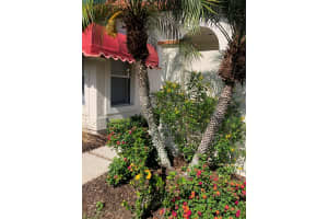 4982 CLUBVIEW CT E, BRADENTON, FL 34203 Sold 10/04/23