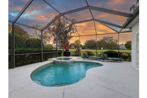 10098 GLENMORE AVENUE, BRADENTON, FL 34202 Sold 12/18/23