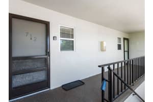 5657 MIDNIGHT PASS ROAD, SARASOTA, FL 34242 Sold 10/19/23