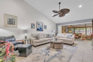 6007 COURTSIDE DRIVE, BRADENTON, FL 34210 Sold 10/20/23