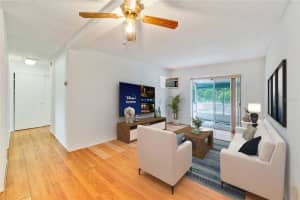 2425 60TH AVENUE, BRADENTON, FL 34207 Sold 09/18/23