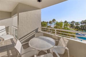 210 SANDS POINT ROAD, LONGBOAT KEY, FL 34228 Sold 12/06/23