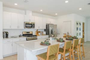 2506 DRIFTWOOD STREET, AUBURNDALE, FL 33823 Sold 11/13/23