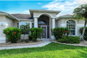 4821 76TH COURT, BRADENTON, FL 34203 Sold 09/07/23