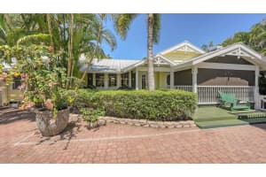 1845 BOUGAINVILLEA STREET, SARASOTA, FL 34239 Sold 07/16/24