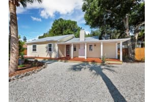 4153 SARASOTA AVENUE, SARASOTA, FL 34234 Sold 08/14/23