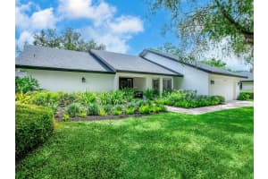 4325 OAK VIEW DRIVE, SARASOTA, FL 34232 Sold 08/28/23