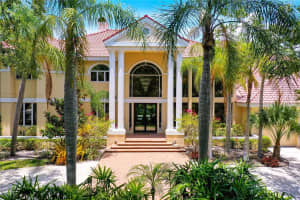 1447 PEREGRINE POINT DRIVE, SARASOTA, FL 34231 Sold 12/18/23