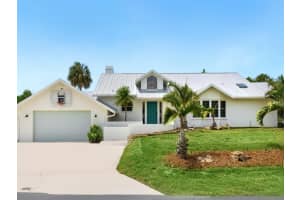 109 TINA ISLAND DRIVE, OSPREY, FL 34229 Sold 08/24/23