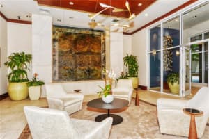 100 CENTRAL AVENUE, SARASOTA, FL 34236 Sold 09/14/23