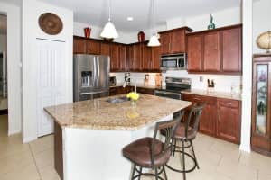 7004 VISTA BELLA DRIVE, BRADENTON, FL 34209 Sold 09/26/23