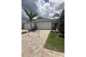 10602 KLEE AVENUE, BRADENTON, FL 34212 Sold 08/28/23