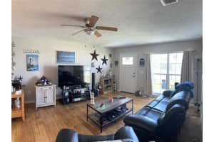 3703 CHINABERRY ROAD, BRADENTON, FL 34208 Sold 12/28/23