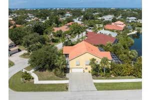 2501 BROAD STREET, NOKOMIS, FL 34275 Sold 09/05/23