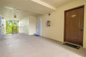 4122 RESIDENCE DRIVE, FORT MYERS, FL 33901 Sold 08/16/23