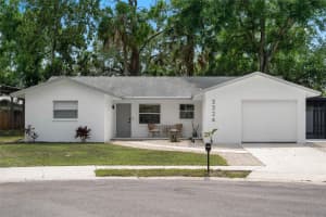 5524 HOMEWOOD PLACE, SARASOTA, FL 34232 Sold 09/01/23