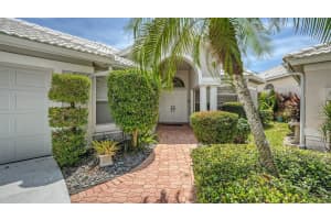 6816 AVENIDA MARBELLA, SARASOTA, FL 34238 Sold 09/05/23
