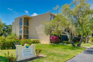 612 BIRD BAY DRIVE, VENICE, FL 34285 Sold 11/30/23