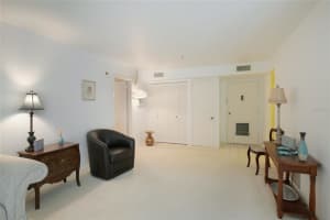 612 BIRD BAY DRIVE, VENICE, FL 34285 Sold 11/30/23