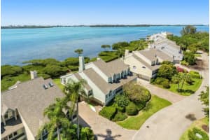 73 TIDY ISLAND BOULEVARD, BRADENTON, FL 34210 - MLS#MFRA4575730