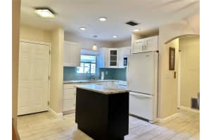 2833 SWIFTON DRIVE, SARASOTA, FL 34231 Sold 08/04/23