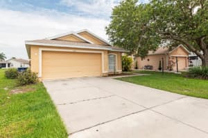 10111 41ST COURT EAST COURT, PARRISH, FL 34219 Sold 01/25/24