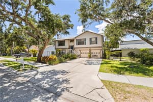 5518 FORESTER LAKE DRIVE, SARASOTA, FL 34243 Sold 01/08/24