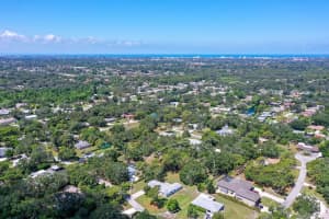 3841 MALEC CIRCLE, SARASOTA, FL 34233 Sold 09/15/23