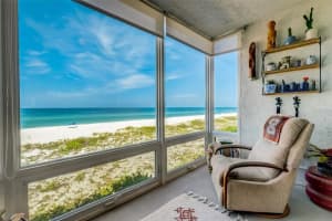 5300 GULF DRIVE, HOLMES BEACH, FL 34217 Sold 09/08/23
