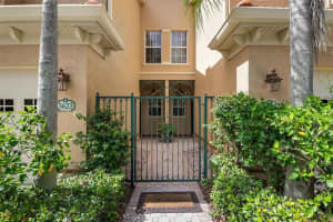 3623 SQUARE WEST LANE, SARASOTA, FL 34238 Sold 12/01/23