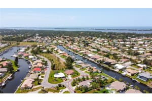306 OAKWOOD DRIVE, ENGLEWOOD, FL 34223 Sold 11/09/23