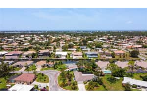 306 OAKWOOD DRIVE, ENGLEWOOD, FL 34223 Sold 11/09/23