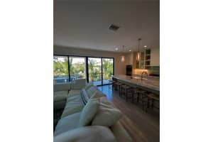 217 Garfield Dr, Sarasota, FL 34236, Sold 07/14/23