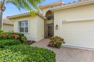 6515 42ND STREET, SARASOTA, FL 34243 Sold 10/31/23