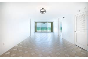 20 WHISPERING SANDS DRIVE, SARASOTA, FL 34242 Sold 09/08/23