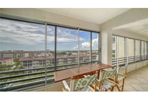 1325 PORTOFINO DRIVE, SARASOTA, FL 34242 Sold 12/29/23