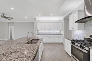 10202 MARBELLA DRIVE, BRADENTON, FL 34211 Sold 08/10/23