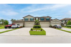 5805 WAKE FOREST RUN, LAKEWOOD RANCH, FL 34211 - MLS#MFRA4576309