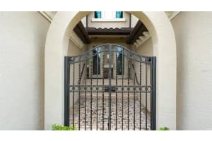 5805 WAKE FOREST RUN, LAKEWOOD RANCH, FL 34211 - MLS#MFRA4576309