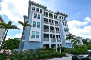 376 ARUBA CIRCLE, BRADENTON, FL 34209 Sold 09/27/23