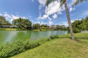 5045 82ND WAY, SARASOTA, FL 34243 Sold 09/05/23