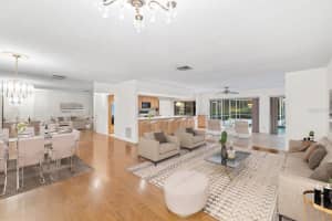 3924 TRENTWOOD PL, SARASOTA, FL 34243 Sold 08/17/23