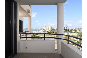 1255 GULFSTREAM AVENUE, SARASOTA, FL 34236 Sold 04/26/24