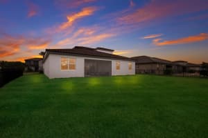 4203 SAVANNA PALMS COURT, LAKEWOOD RANCH, FL 34211 Sold 10/19/23