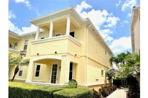 5372 ELISEO STREET, SARASOTA, FL 34238 Sold 10/04/23