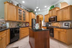 7280 MYAKKA VALLEY TRAIL, SARASOTA, FL 34241 Sold 06/28/24