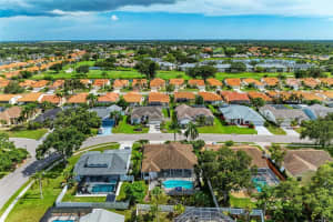 4514 WINDSOR COURT, BRADENTON, FL 34203 Sold 11/03/23