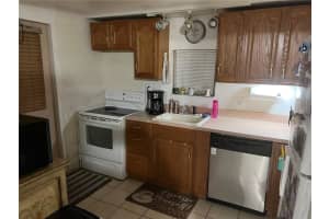 5040 93RD AVENUE, COOPER CITY, FL 33328 Sold 11/15/23